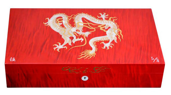 Хьюмидор Elie Bleu Dragon Red на 110 сигар